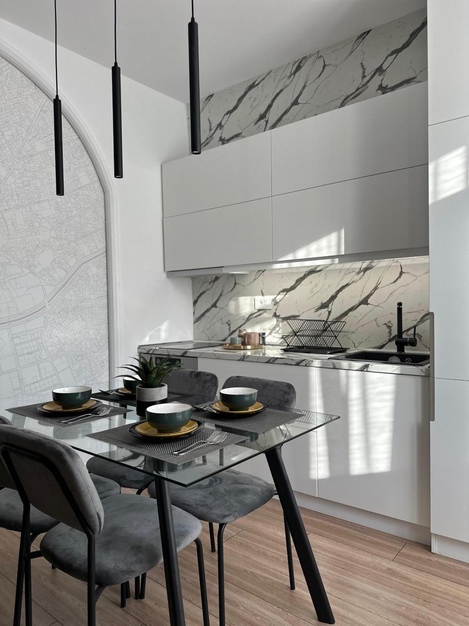 Abc Apartment Blloku Center Тирана Экстерьер фото