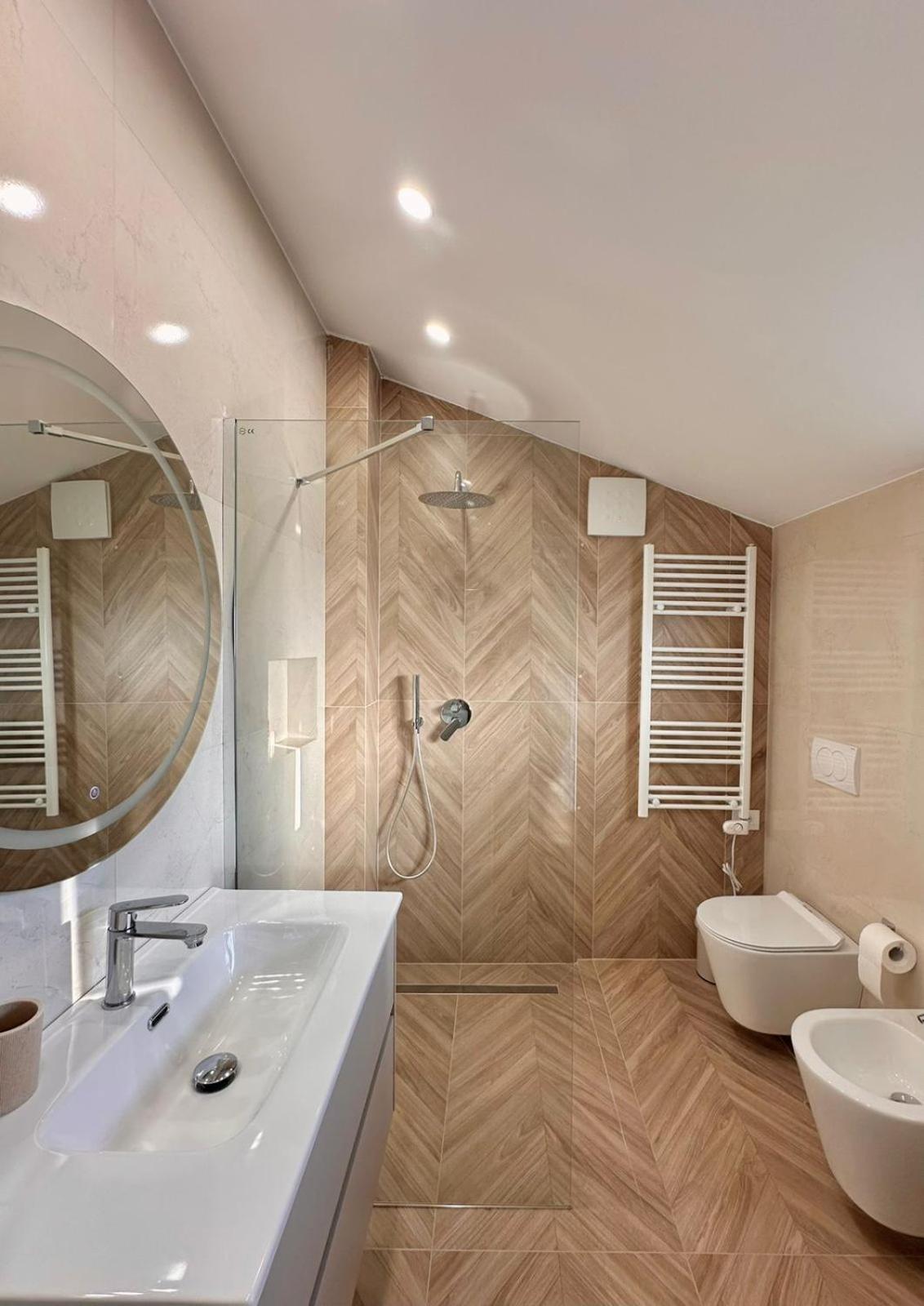 Abc Apartment Blloku Center Тирана Экстерьер фото