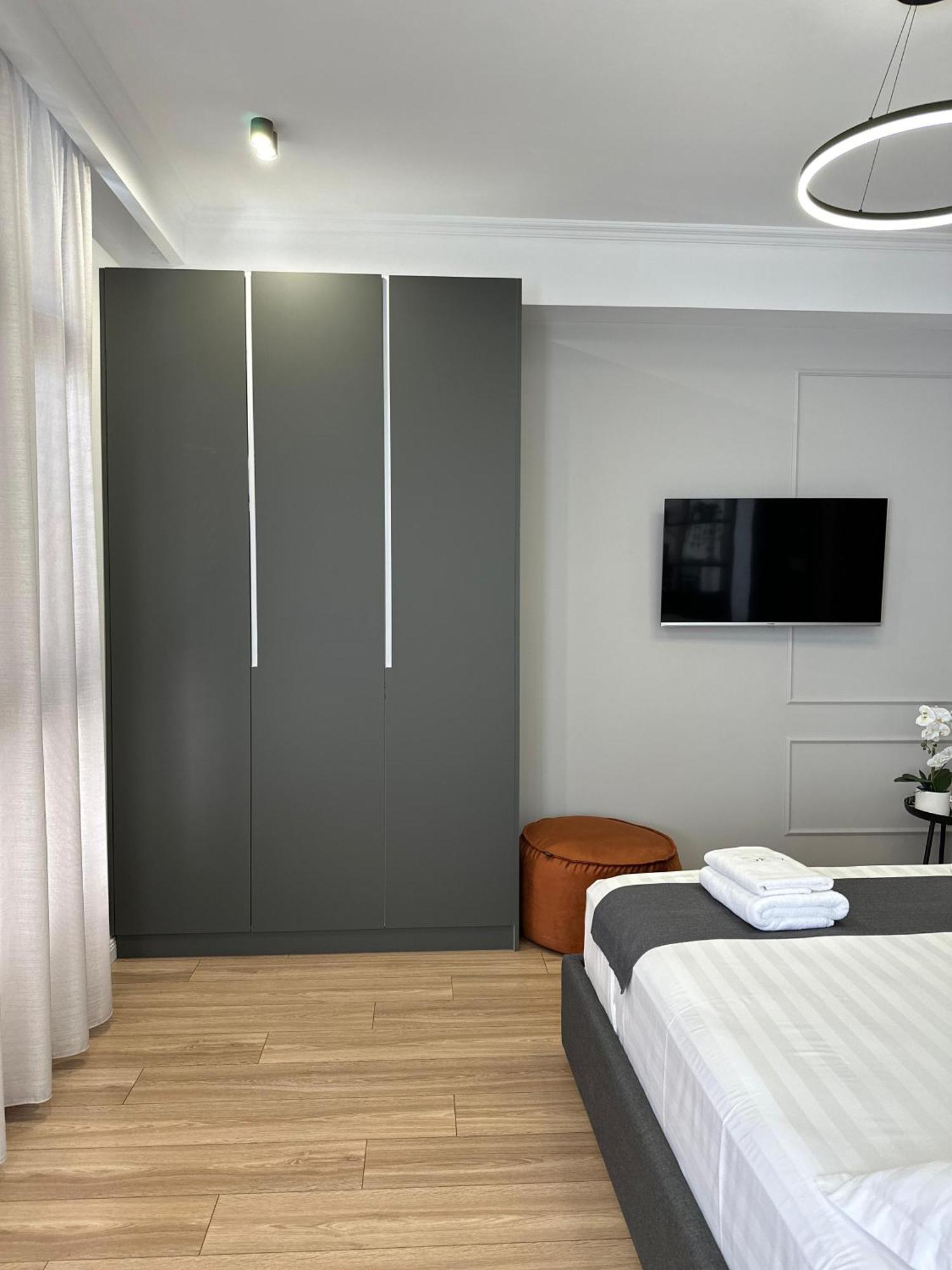 Abc Apartment Blloku Center Тирана Экстерьер фото