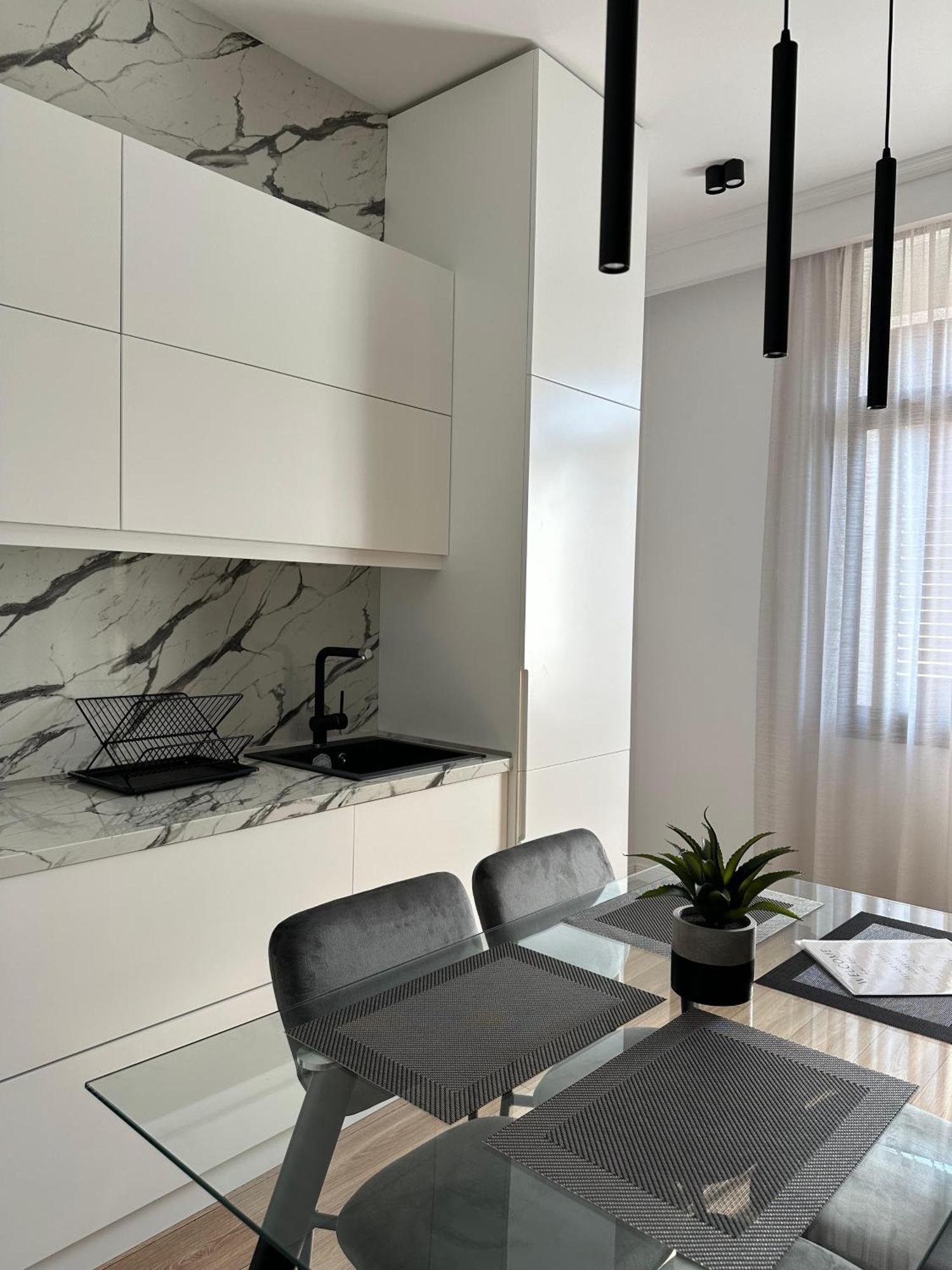 Abc Apartment Blloku Center Тирана Экстерьер фото